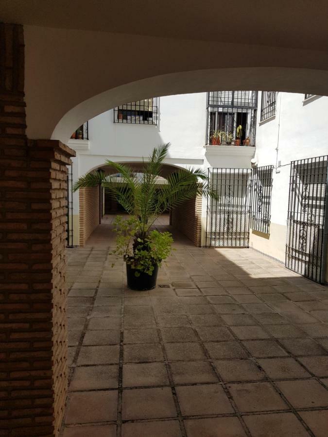 Apartamento En Los Patios De San Basilio กอร์โดบา ภายนอก รูปภาพ