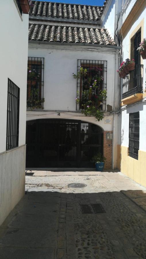 Apartamento En Los Patios De San Basilio กอร์โดบา ภายนอก รูปภาพ